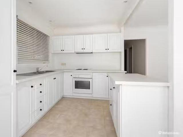 Unique 1/40 Charles Street, Kalgoorlie, WA 6430