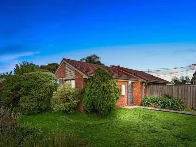 Cheap 14 Cameron Drive, Hoppers Crossing, VIC 3029