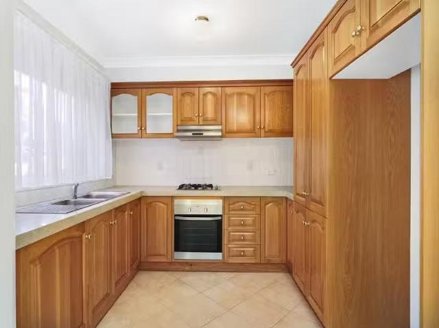 Rental! 1/4 Clifford St, Fairy Meadow Townhouse for rent List.