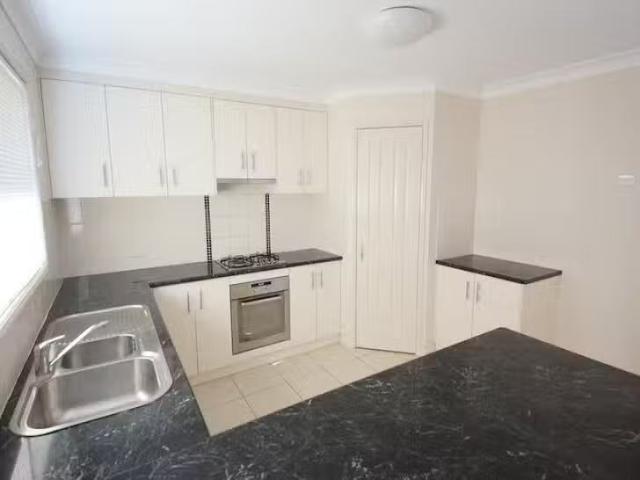 Nice 14 Debbie Court, Oakey, QLD 4401