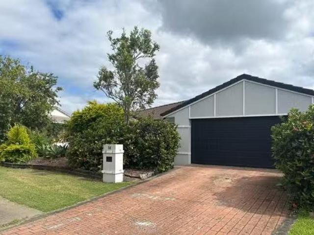 Cozy 14 Eton Avenue, Boondall QLD 4034