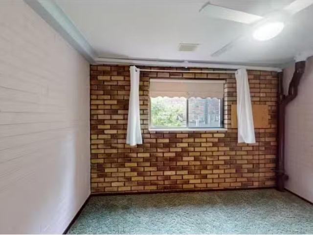 Unique 14 Kulai Street, Charlestown House for rent Listed by.