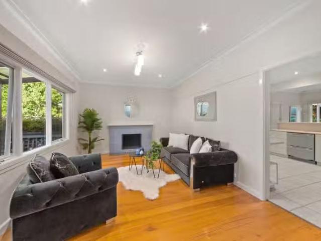 For Rent! 14 Harcourt Street, Blackburn North VIC 3130 House.