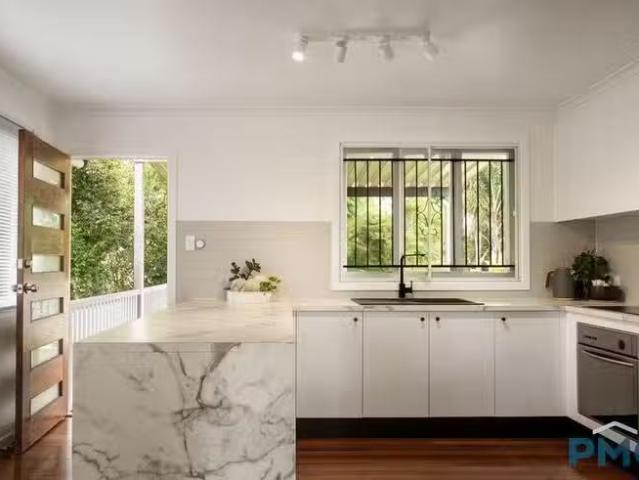 Unique 14 Primula Street, Nudgee, QLD 4014