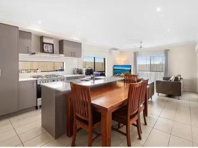 New 14 Rosella Way, Deebing Heights, QLD 4306