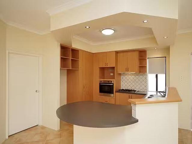 Deal! 14A Mullings Way, Myaree, WA 6154