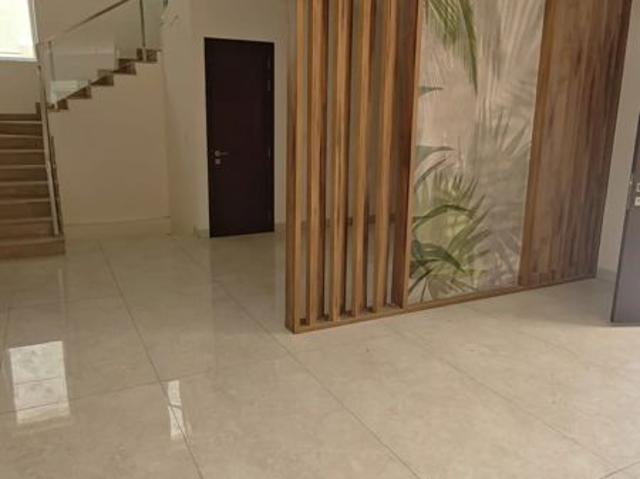 Rental | 1500 Sq.Ft. Apartment in Pacifica Hill Crest
