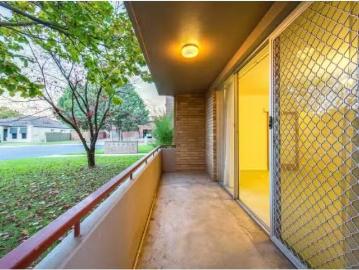 Nice 1/523 Kiewa Place, ALBURY Apartment for rent Listed by A.