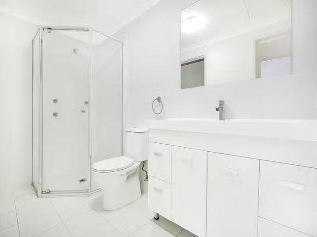 Nice 15/2 6 Noel Street, North Wollongong, NSW 2500