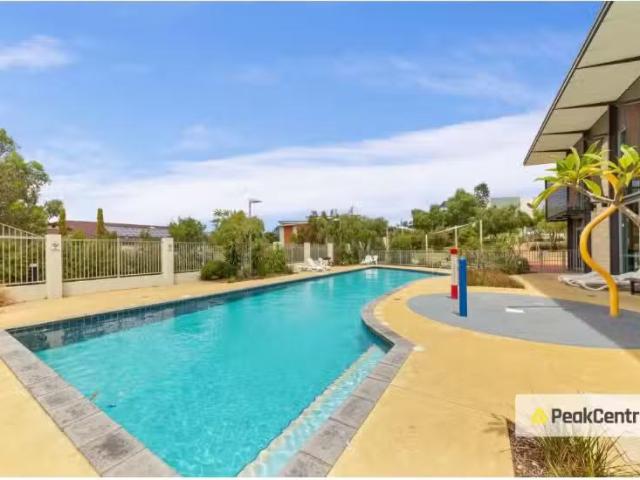 Deal! 15/30 Malata Crescent, SUCCESS Apartment for rent Liste.