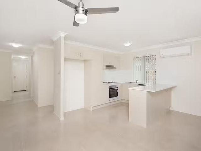 New 1/53 South Quarter Drive, Loganlea, QLD 4131