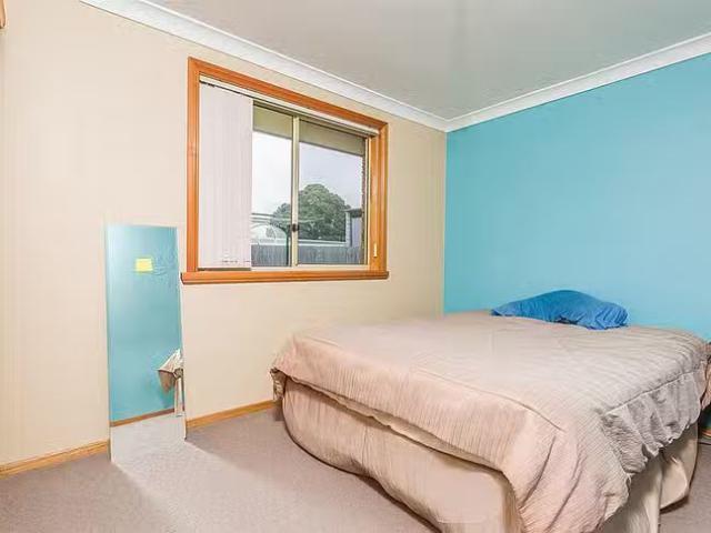 Nice 1/5 Coplestone Street, Scottsdale, TAS 7260