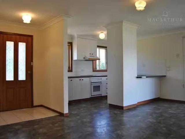 For Rent! 15 Canola Place, Estella House for rent Listed by L.