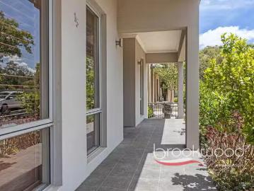 Just in! 15 Centaur Circle, Woodbridge, WA 6056