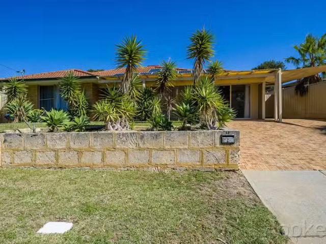 Unique 15 Addison Gardens, Merriwa, WA 6030
