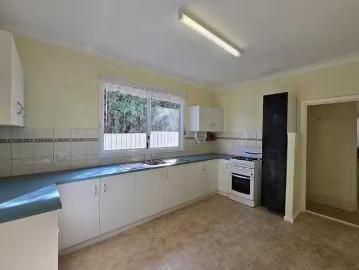 For Rent! 15 Bowden Terrace, Katanning, WA 6317