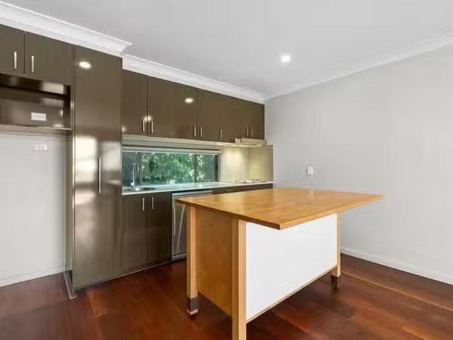 Unique 1/5 Kipling Street, Moorooka, QLD 4105