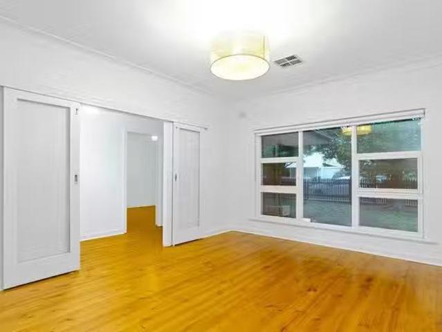 Cozy 15 Hampton Street, Hawthorn, SA 5062