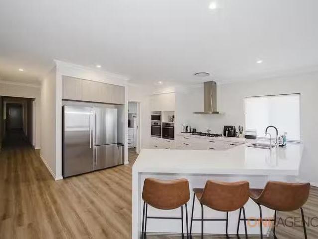 Rental! 15 Ronsard View, Ridgewood, WA 6030