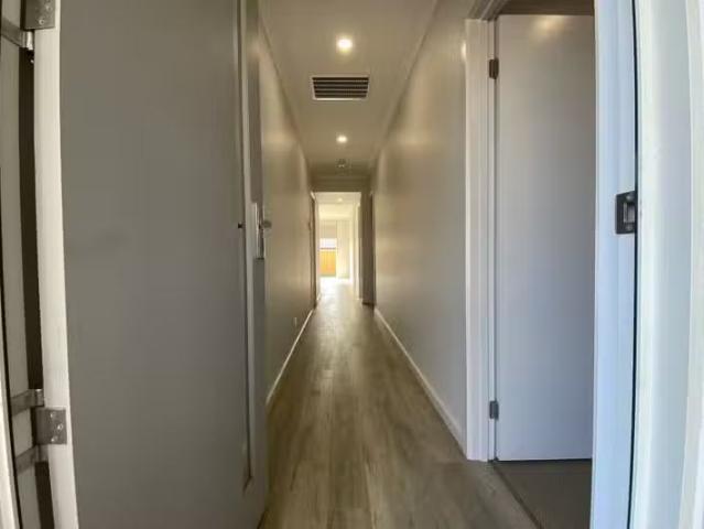 Just in! 15 Tolkien Drive, Mambourin VIC 3024