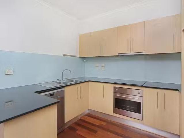 Deal! 16/110 Union Road, Ascot Vale, VIC 3032