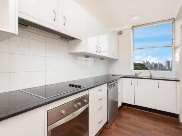 Charming 16/16 Carr Street, Waverton Apartment for rent Liste.