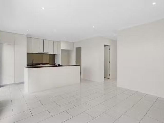 Just in! 16/1 Residences Circuit, Pimpama, QLD 4209 Townhous.