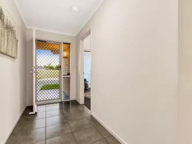 Charming 16 Concord Way, Andrews Farm, SA 5114