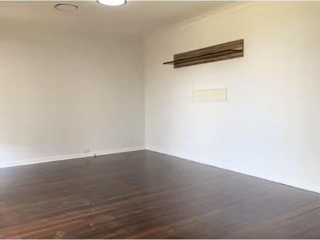 Just in! 16 Enderby Street, Tregear House for rent Listed by.