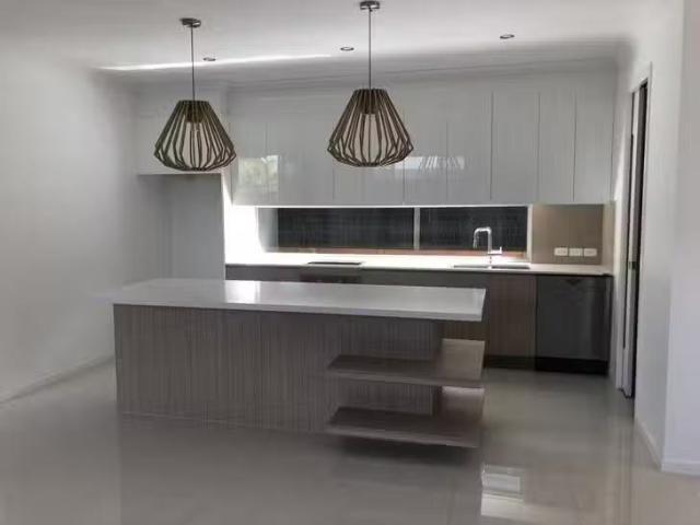 Unique 16 Sunset Place, Springfield Lakes, QLD 4300