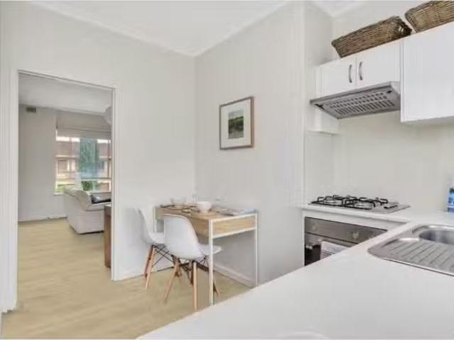 For Rent! 17/27 Tudor Street, DULWICH House for rent Listed b.