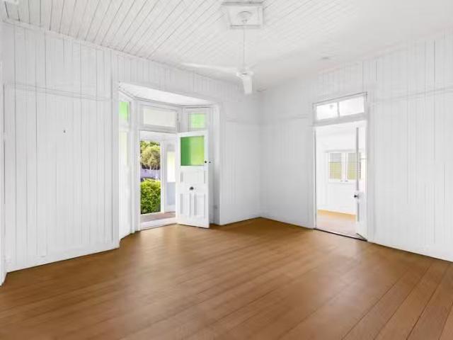 For Rent! 172 Empress Terrace, Bardon QLD 4065