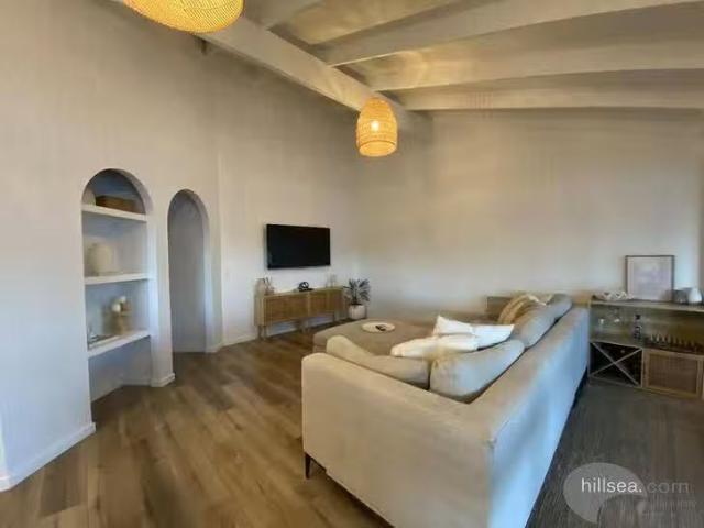Rental! 1/7 Ash Court, Arundel, QLD 4214