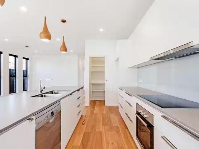 Just in! 17 Frobisher Avenue, Flinders Park, SA 5025