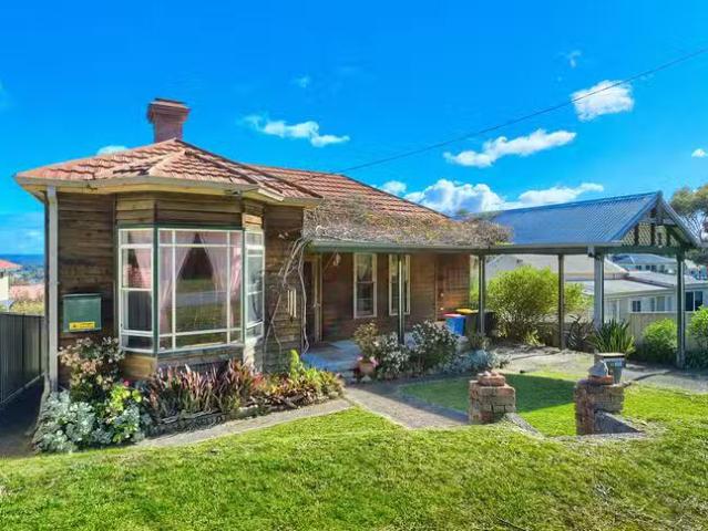 Nice 17 Watkins Road, Albany, WA 6330