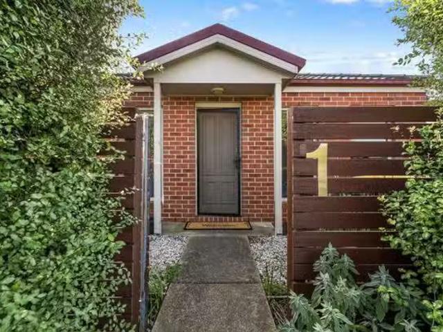 Charming 1/84 Donnybrook Road, Norlane, VIC 3214 Unit for Rent