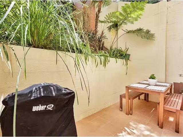 Rental! 1/85 Shirley Road, Wollstonecraft Apartment for rent.