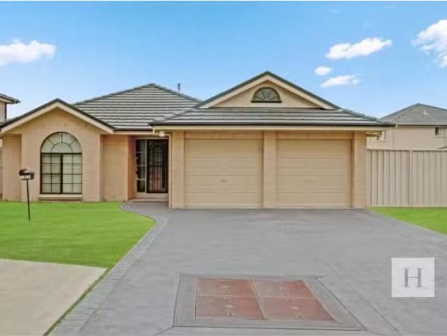 For Rent! 187 Johns Rd, Wadalba House for rent Listed by Heri.
