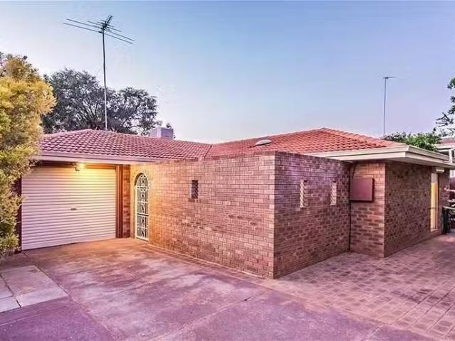 Unique 187 Lewis Road, Forrestfield, WA 6058