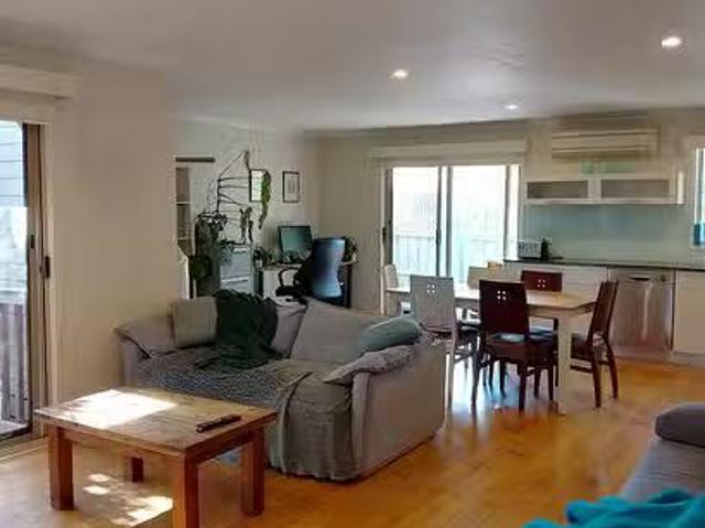 For Rent! 1/87 Valetta Street, Carrum, VIC 3197