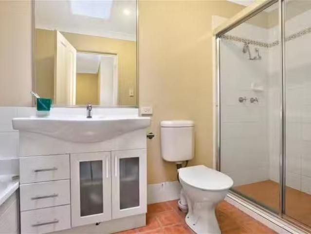 Deal! 18/9 San Mateo Boulevard, Eight Mile Plains, QLD 4113
