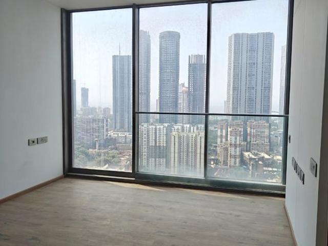 Rental | 1800 Sq.Ft. Apartment in Rustomjee Crown