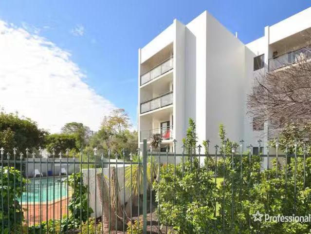 Rental! 18/22 King George Street, Victoria Park, WA 6100