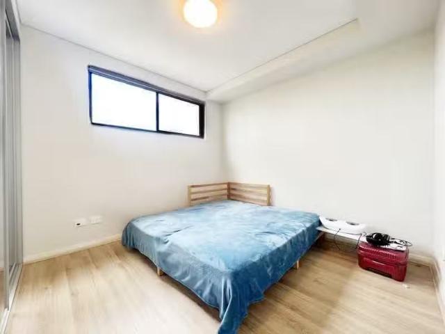 Cheap 18/2C Amor St, Asquith Apartment for rent Listed by Kay.