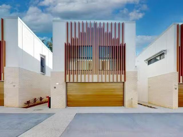 Charming 18/38 Central Drive, Sippy Downs, QLD 4556
