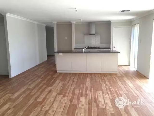 Rental! 18 Hampden Rise, Baldivis, WA 6171