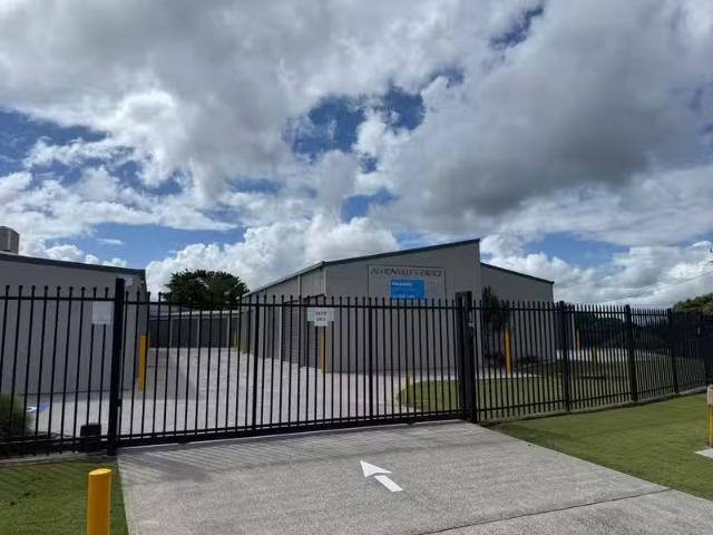 Deal! 18 Northcott Crescent, ALSTONVILLE, NSW 2477 Retail fo.