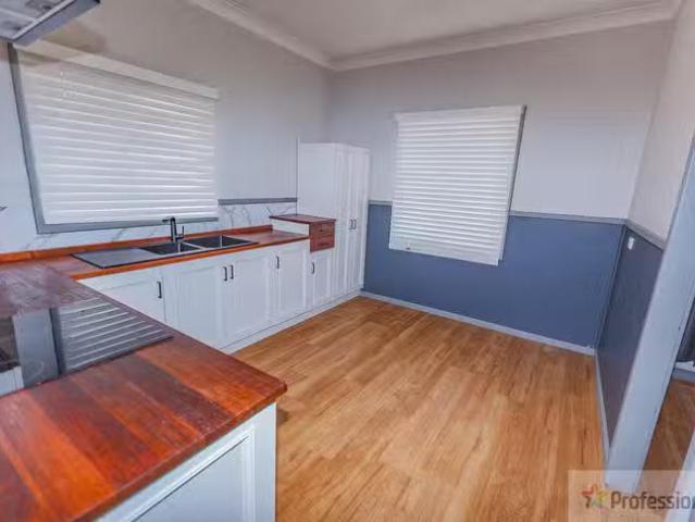 Deal! 18 Rae Street, Manjimup, WA 6258