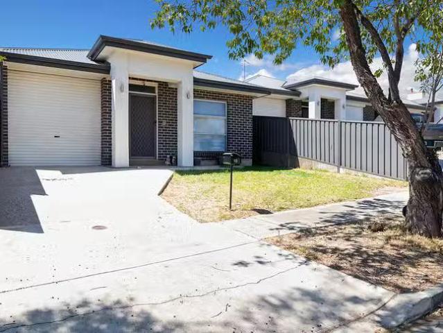 Nice 18 Ridgeway Avenue, Enfield, SA 5085