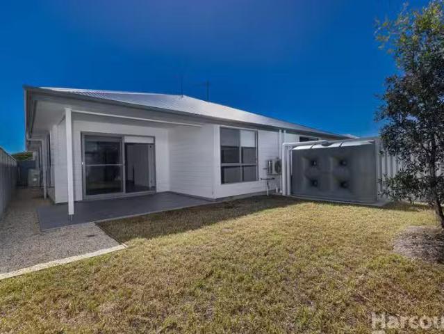 New 18A Fitzroy Place, South West Rocks, NSW 2431 Duplex / S.